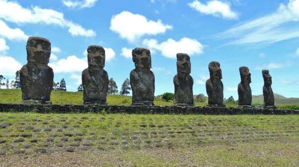 Ahu Akivi - Rapa Nui